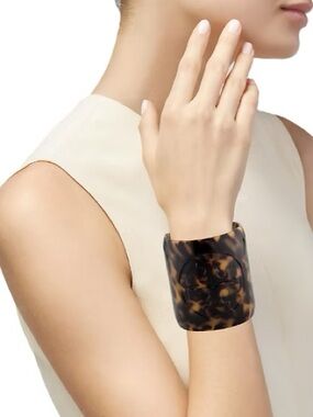Tory Burch Miller tortoise cuff bracelet
